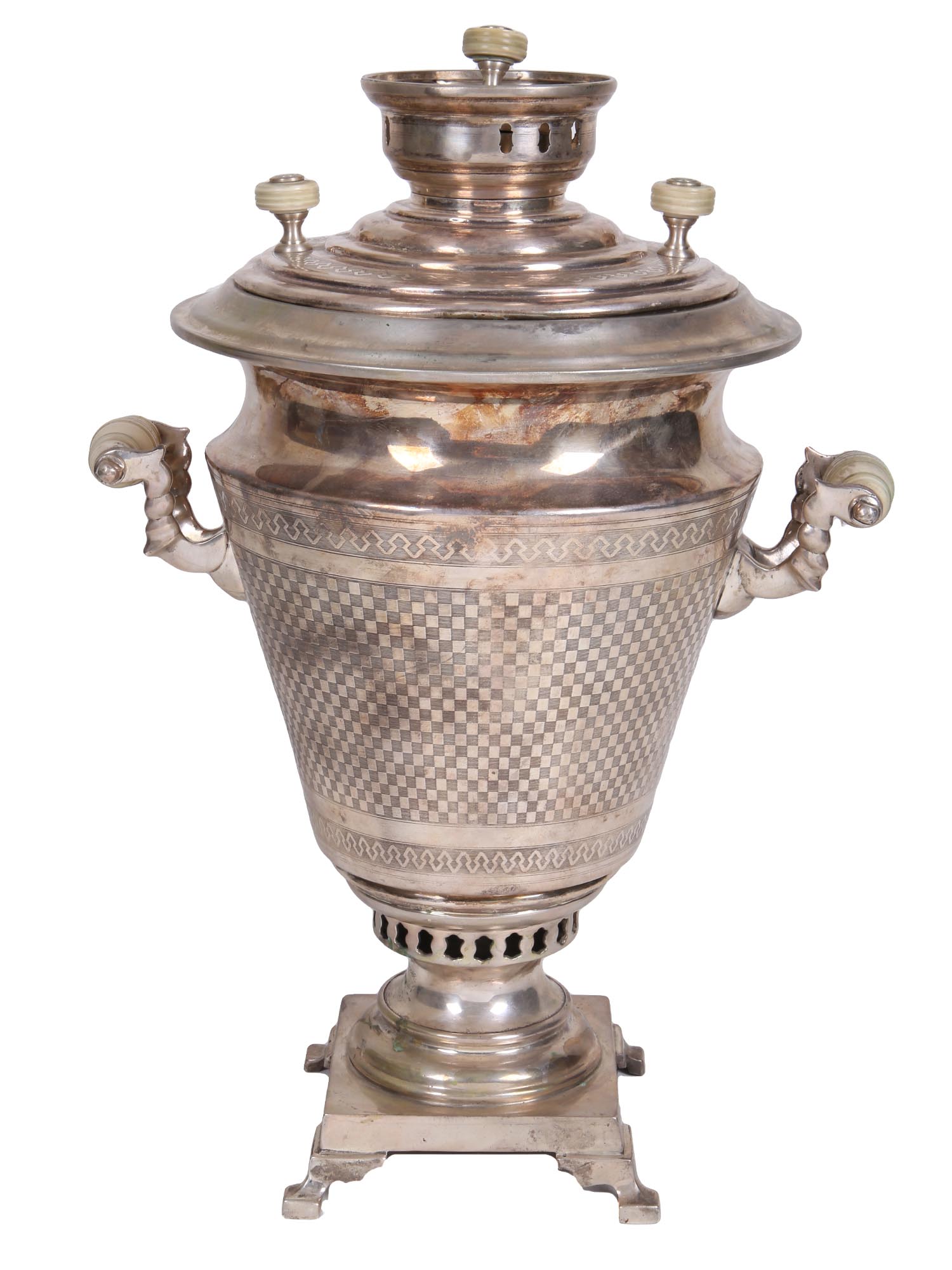 A RUSSIAN LARGE SILVER ENGRAVED SAMOVAR PIC-2